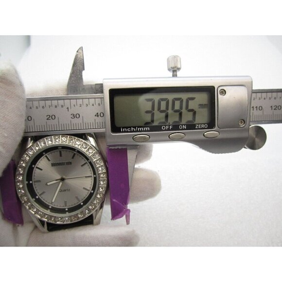 Women Manhattan by Croton Quartz Analog 39mm Round Watch (G732) "New Battery" - Picture 2 of 10